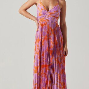 ASTR Blythe Floral Plisse Midi Dress